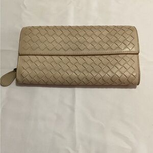 Bottega Veneta Intrecciato Continental Leather Wallet